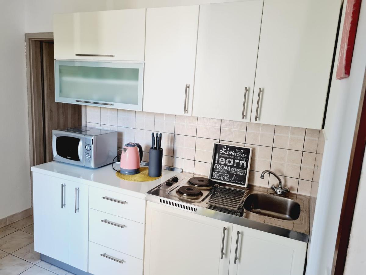 Apartments Dorotea ノヴァリャ エクステリア 写真